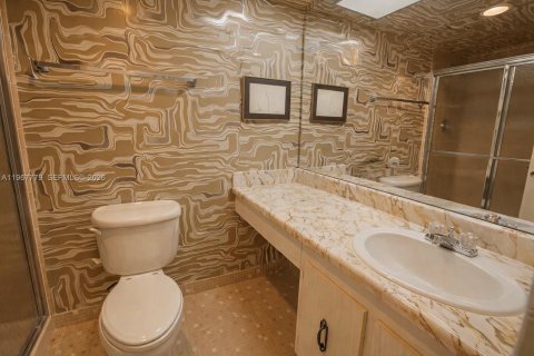 Condominio en venta en Sunny Isles Beach, Florida, 2 dormitorios, 138.24 m2 № 2030969 - foto 13