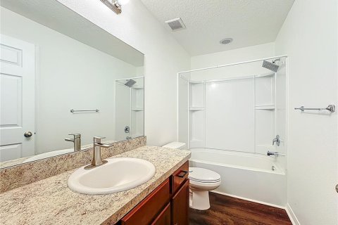 House in Haines City, Florida 3 bedrooms, 150.04 sq.m. № 1880968 - photo 28