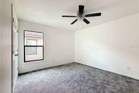 House in Haines City, Florida 3 bedrooms, 150.04 sq.m. № 1880968 - photo 24