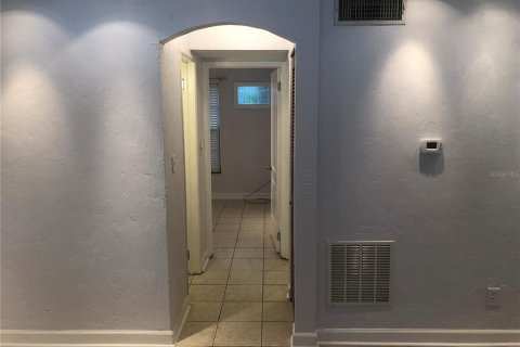 Immobilier commercial à vendre à Saint Petersburg, Floride: 5 chambres, 143.07 m2 № 1670723 - photo 6