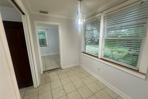 Immobilier commercial à vendre à Saint Petersburg, Floride: 5 chambres, 143.07 m2 № 1670723 - photo 14