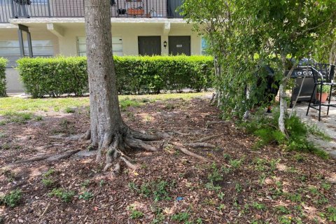 Condo in Pompano Beach, Florida, 1 bedroom  № 2078696 - photo 13