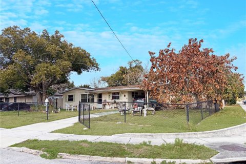 Casa en Orlando, Florida 3 dormitorios, 90.58 m2 № 2117882