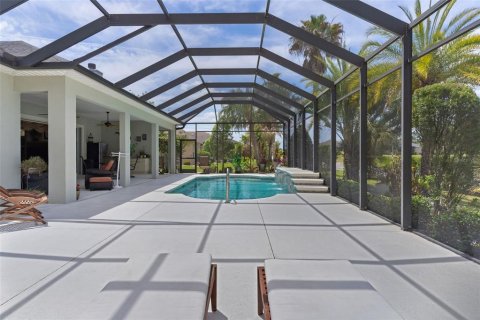 Casa en venta en The Villages, Florida, 3 dormitorios, 286.32 m2 № 2157690 - foto 9