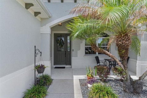 Casa en venta en The Villages, Florida, 3 dormitorios, 286.32 m2 № 2157690 - foto 3