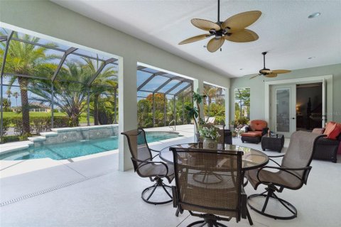 Casa en venta en The Villages, Florida, 3 dormitorios, 286.32 m2 № 2157690 - foto 12