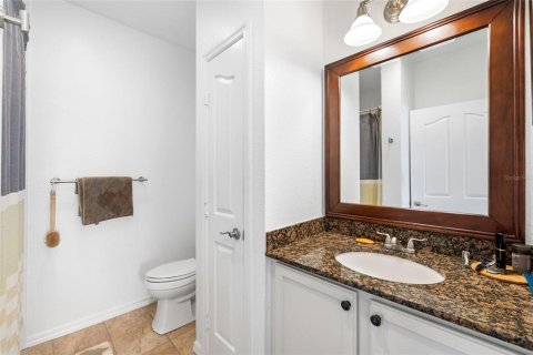 Condo in Tampa, Florida, 1 bedroom  № 1870095 - photo 14