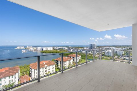 Copropriété à vendre à Tampa, Floride: 3 chambres, 247.68 m2 № 2210363 - photo 20