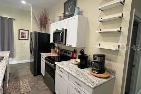 Casa en alquiler en Ocala, Florida, 4 dormitorios, 227.42 m2 № 1817212 - foto 9