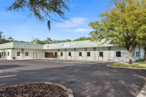 Commercial property in Gainesville, Florida 1583.05 sq.m. № 2378948