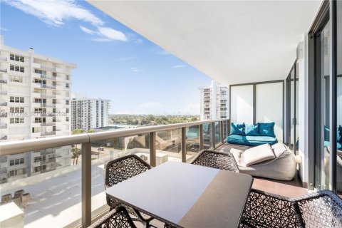 Copropriété à vendre à Miami Beach, Floride: 1 chambre, 72.28 m2 № 2042199 - photo 2
