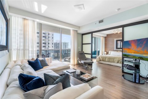 Copropriété à vendre à Miami Beach, Floride: 1 chambre, 72.28 m2 № 2042199 - photo 6