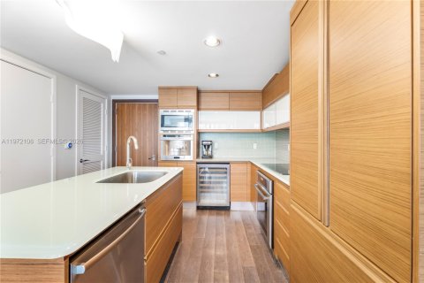 Copropriété à vendre à Miami Beach, Floride: 1 chambre, 72.28 m2 № 2042199 - photo 8