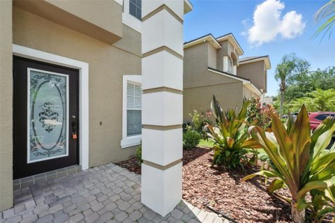 House in Orlando, Florida 4 bedrooms, 245.82 sq.m. № 1785425 - photo 3