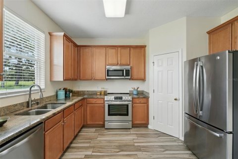 House in Orlando, Florida 4 bedrooms, 245.82 sq.m. № 1785425 - photo 20