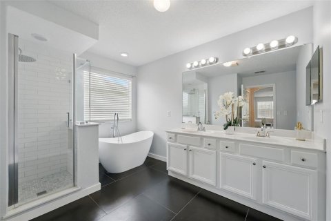 House in Orlando, Florida 4 bedrooms, 245.82 sq.m. № 1785425 - photo 25