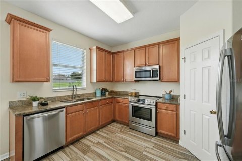 House in Orlando, Florida 4 bedrooms, 245.82 sq.m. № 1785425 - photo 17