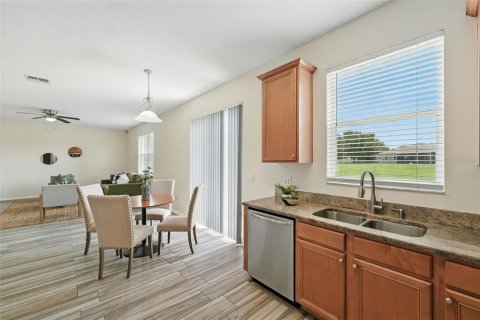 House in Orlando, Florida 4 bedrooms, 245.82 sq.m. № 1785425 - photo 19
