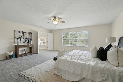 House in Orlando, Florida 4 bedrooms, 245.82 sq.m. № 1785425 - photo 24