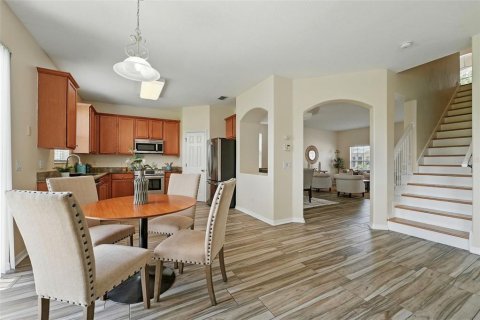 House in Orlando, Florida 4 bedrooms, 245.82 sq.m. № 1785425 - photo 16