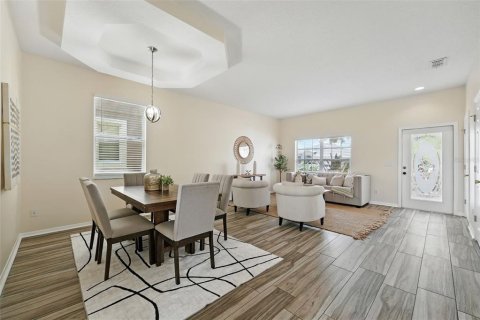 House in Orlando, Florida 4 bedrooms, 245.82 sq.m. № 1785425 - photo 10