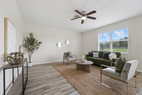 House in Orlando, Florida 4 bedrooms, 245.82 sq.m. № 1785425 - photo 12