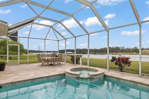 House in Fort Denaud, Florida 5 bedrooms, 336.03 sq.m. № 1823993 - photo 4