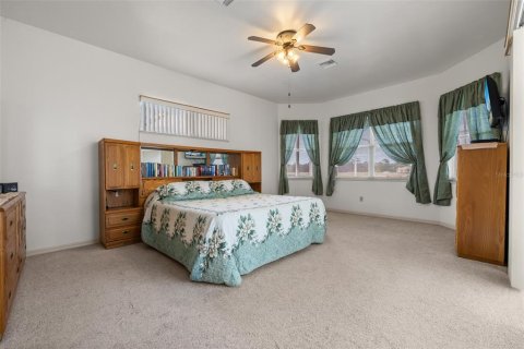 House in Fort Denaud, Florida 5 bedrooms, 336.03 sq.m. № 1823993 - photo 22