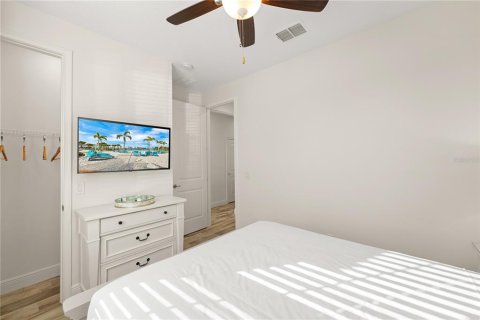 Adosado en venta en Kissimmee, Florida, 3 dormitorios, 143.53 m2 № 2222548 - foto 17
