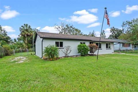 Villa ou maison à vendre à Orange City, Floride: 3 chambres, 115.94 m2 № 1902419 - photo 3