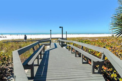 Copropriété à louer à Sarasota, Floride: 2 chambres, 118.91 m2 № 2298801 - photo 24