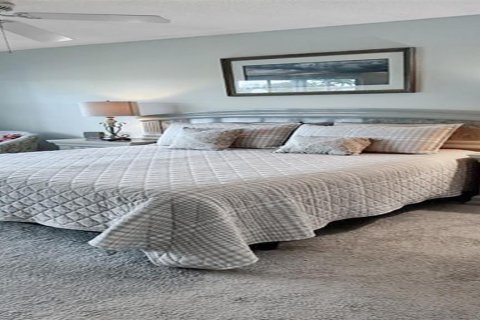 Copropriété à louer à Sarasota, Floride: 2 chambres, 118.91 m2 № 2298801 - photo 10