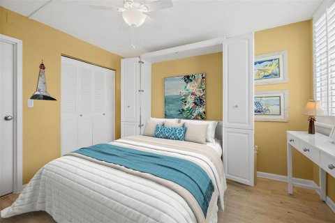 Condo in Daytona Beach, Florida, 2 bedrooms  № 1914642 - photo 21