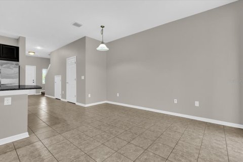 Townhouse in Riverview, Florida 3 bedrooms, 130.06 sq.m. № 1754564 - photo 8