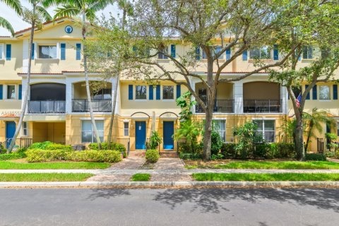 Townhouse in Boynton Beach, Florida 3 bedrooms, 161.56 sq.m. № 1878013 - photo 1