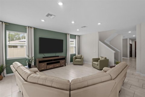 Casa en venta en Land O' Lakes, Florida, 5 dormitorios, 369.29 m2 № 2387373 - foto 16