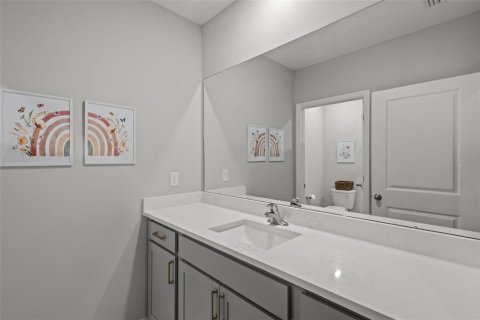 Casa en venta en Land O' Lakes, Florida, 5 dormitorios, 369.29 m2 № 2387373 - foto 30