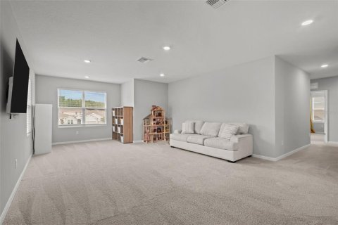 Casa en venta en Land O' Lakes, Florida, 5 dormitorios, 369.29 m2 № 2387373 - foto 23
