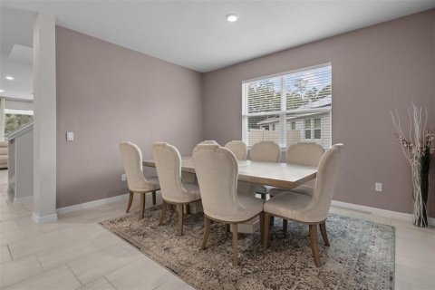 Casa en venta en Land O' Lakes, Florida, 5 dormitorios, 369.29 m2 № 2387373 - foto 11