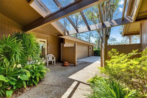 House in Wesley Chapel, Florida 3 bedrooms, 218.88 sq.m. № 2105733 - photo 8