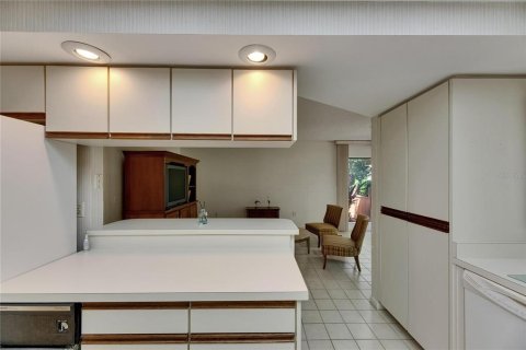 House in Wesley Chapel, Florida 3 bedrooms, 218.88 sq.m. № 2105733 - photo 28