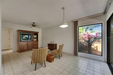 House in Wesley Chapel, Florida 3 bedrooms, 218.88 sq.m. № 2105733 - photo 19