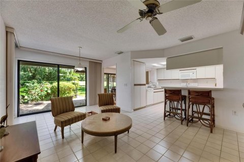 House in Wesley Chapel, Florida 3 bedrooms, 218.88 sq.m. № 2105733 - photo 21