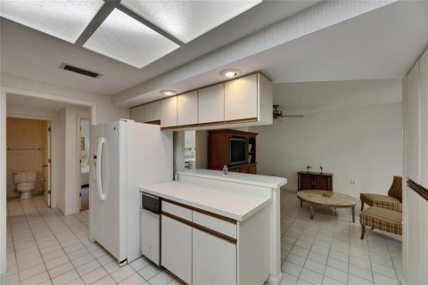 House in Wesley Chapel, Florida 3 bedrooms, 218.88 sq.m. № 2105733 - photo 24