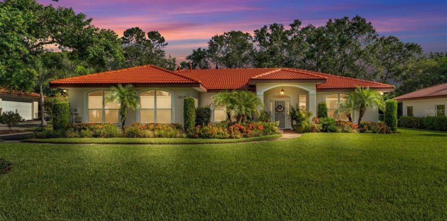 House in Lake Wales, Florida 3 bedrooms, 182.55 sq.m. № 1879657