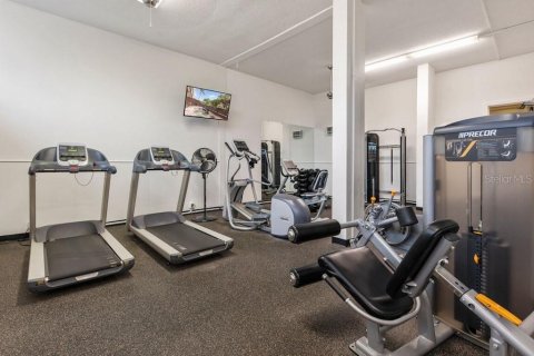 Copropriété à louer à Sarasota, Floride: 2 chambres, 107.02 m2 № 2195500 - photo 17