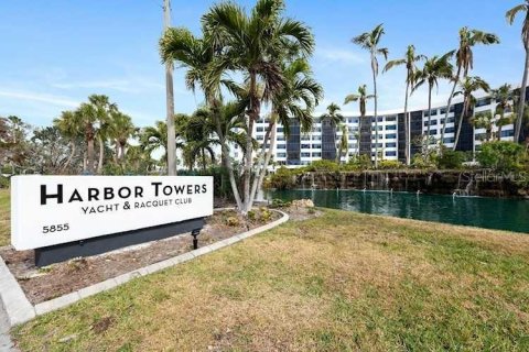 Copropriété à louer à Sarasota, Floride: 2 chambres, 107.02 m2 № 2195500 - photo 23
