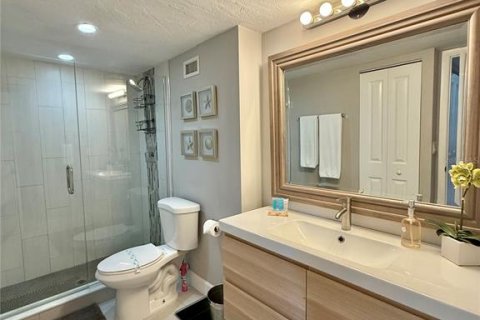 Copropriété à louer à Sarasota, Floride: 2 chambres, 107.02 m2 № 2195500 - photo 13