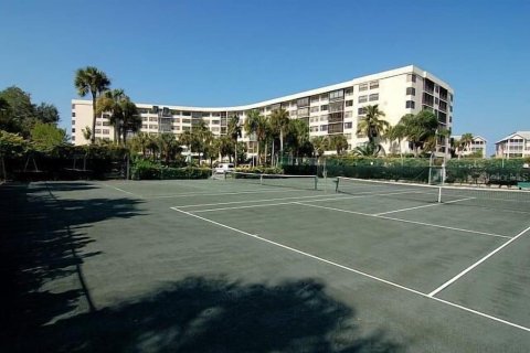 Copropriété à louer à Sarasota, Floride: 2 chambres, 107.02 m2 № 2195500 - photo 18