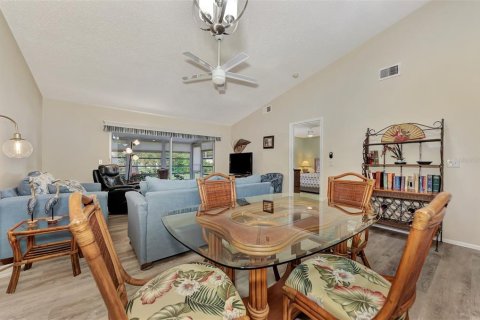 Villa ou maison à vendre à Englewood, Floride: 2 chambres, 108.7 m2 № 1255701 - photo 17